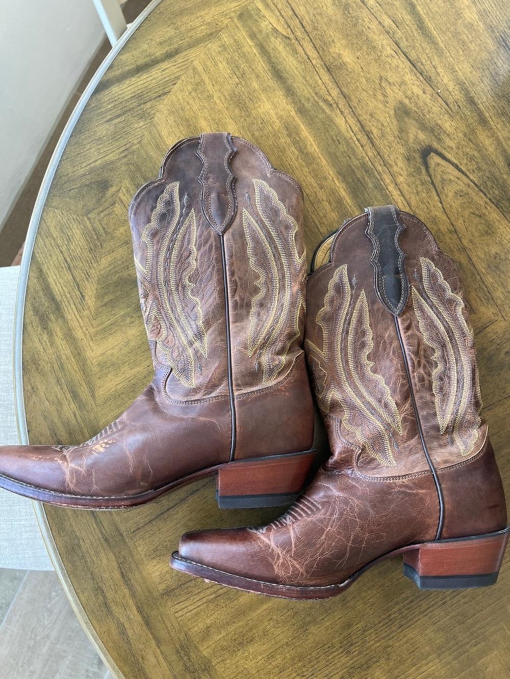 Women’s Justin Brown Western Leather Cowboy Boots - Picture 12 of 15